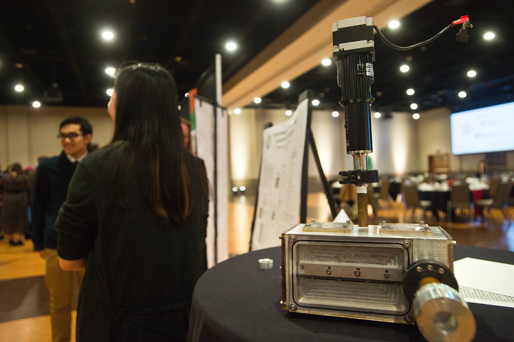 040519-blm-loc-2stemgala